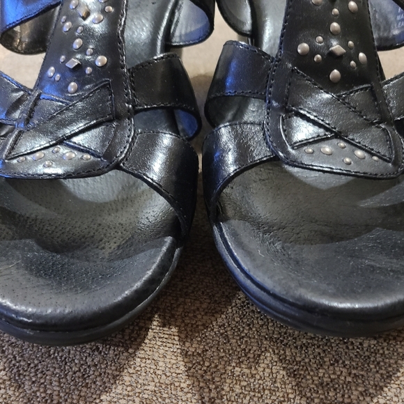 Clarks Bendables Black Wedge Sandal size 9 - Picture 7 of 12